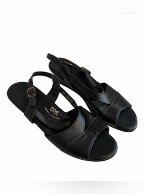 SAS Black Tripad Comfort Sandals 9.5N NEW